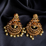 Vintage Gold-Plated Long Mala Necklace Set with Pearls - Image 4