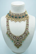 Shimmering White Zirconia Floral Garland Set – Rhodium Plated Contemporary Necklace & Earrings